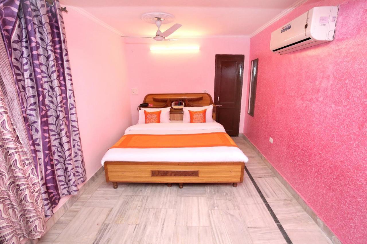 Super Hotel O Rajesh Palace Chandīgarh Eksteriør bilde