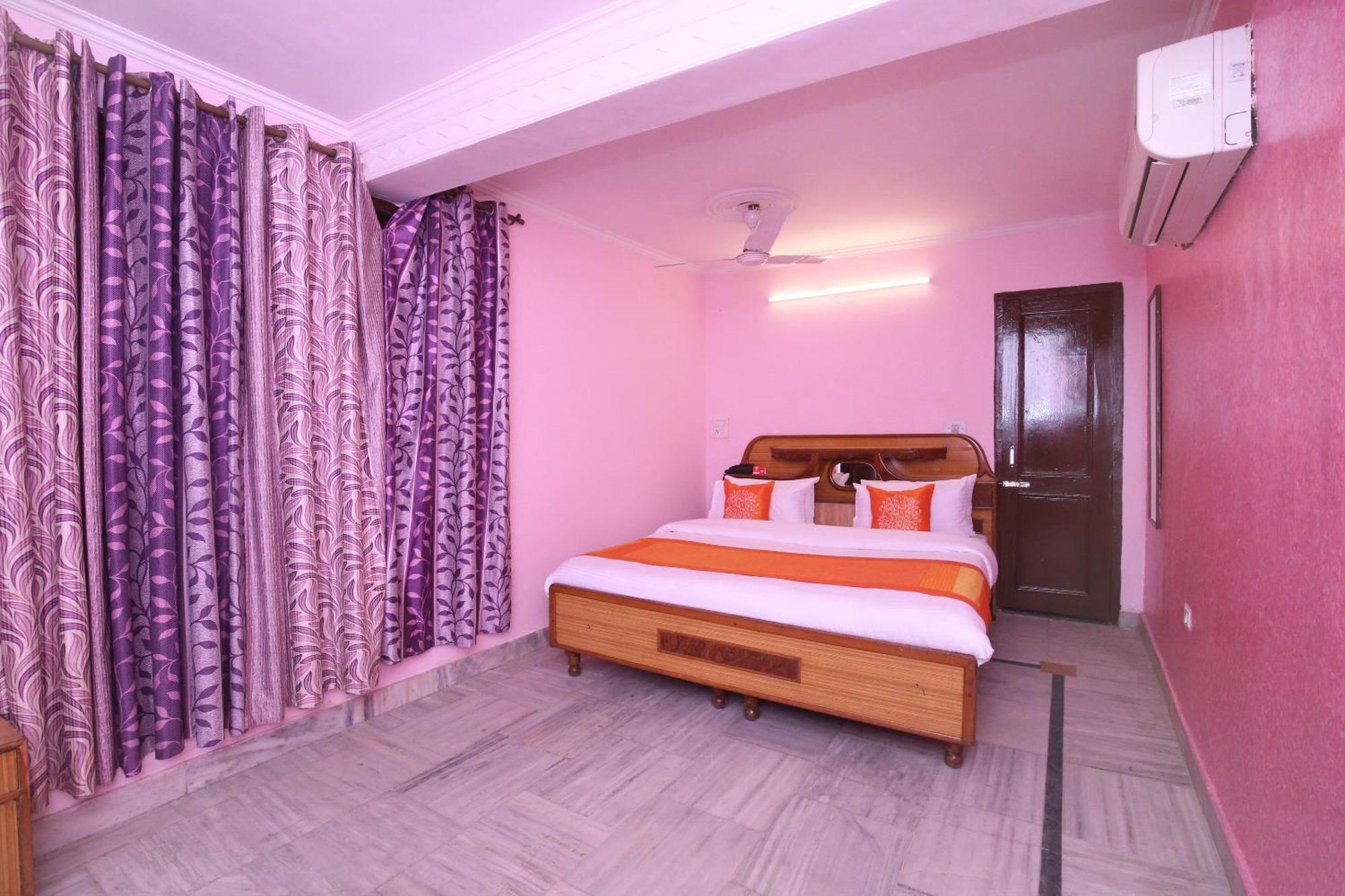Super Hotel O Rajesh Palace Chandīgarh Eksteriør bilde
